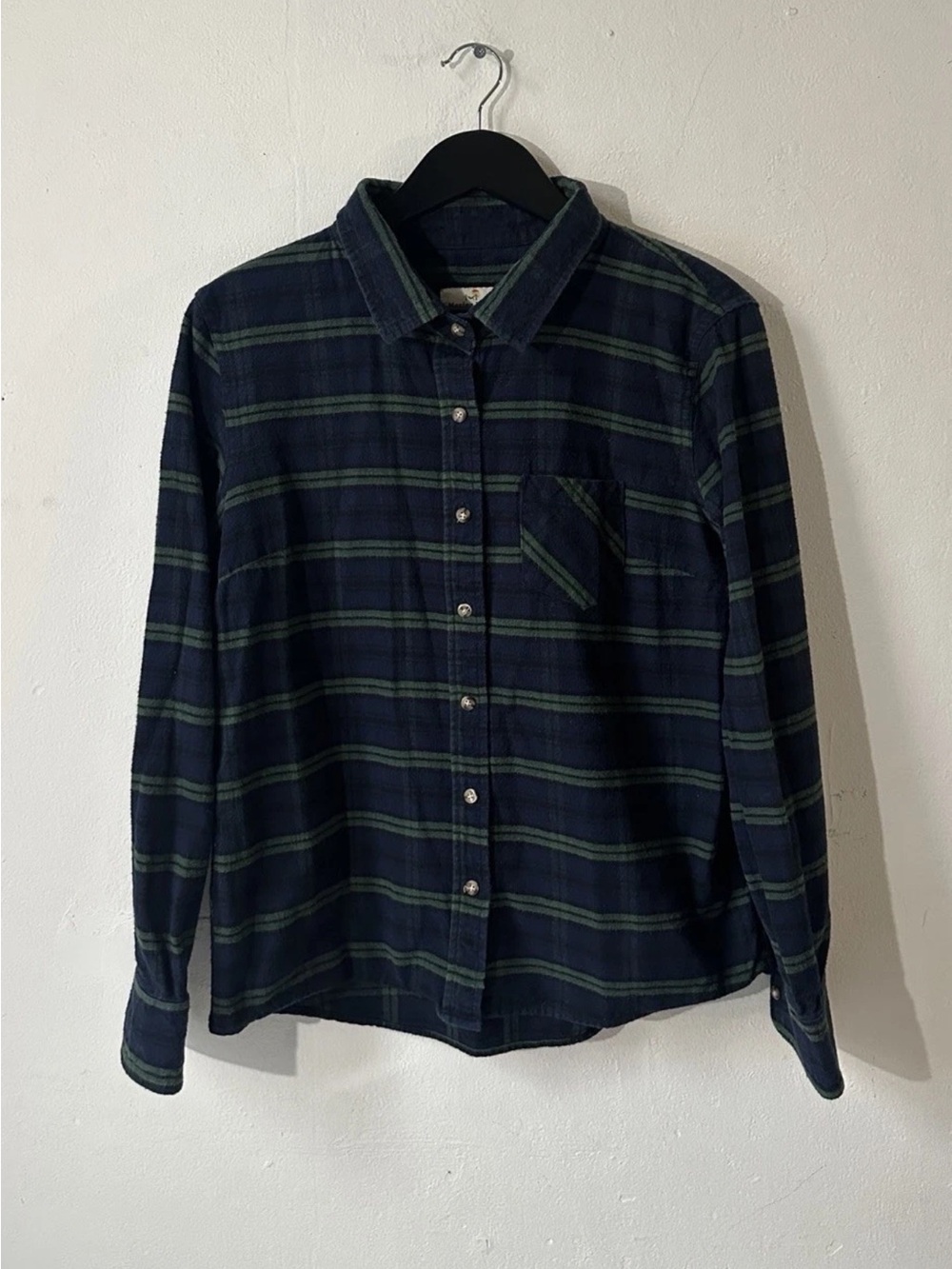 Mountain Lake Outfitters Women’s Blue Green Plaid Flannel Button Shirt Large